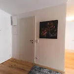 Triangle City Apartment II